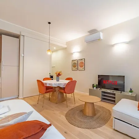 5' From Corso Sempione Elegant Apartament