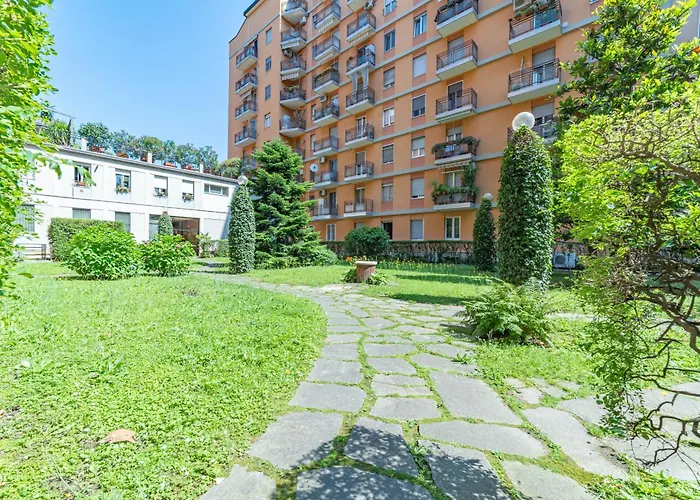 5' From Corso Sempione Elegant Appartamento