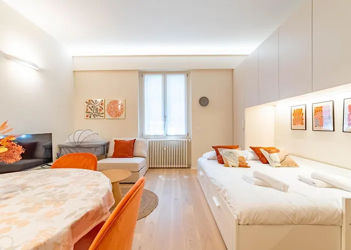 5' From Corso Sempione Elegant Appartamento Milano